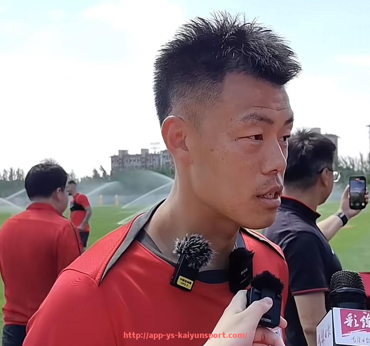 开云体育官网app下载-历史上获得英超最佳球员荣誉的巨星全名单与盘点