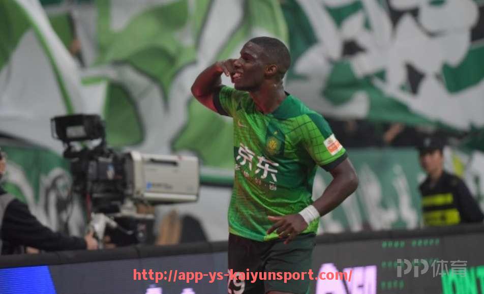 开云体育官网app下载-西甲联赛33轮比分数据 一场激烈的对决回顾